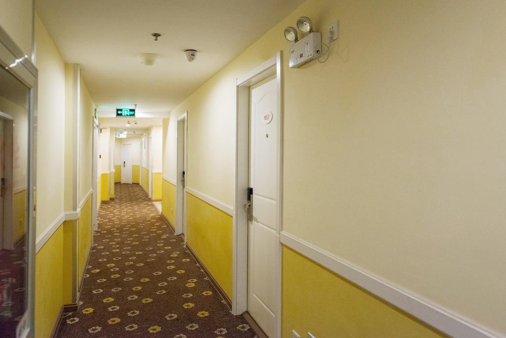 Home Inn Yichang Gezhou Dam Екстер'єр фото