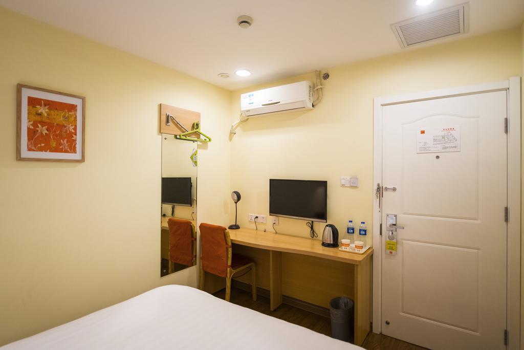Home Inn Yichang Gezhou Dam Екстер'єр фото