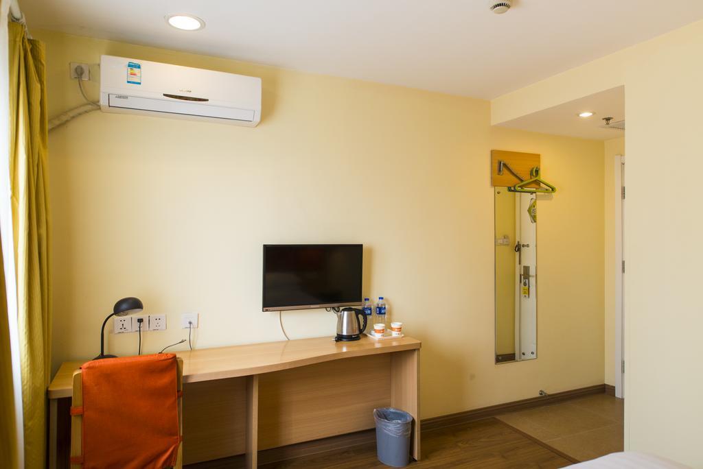 Home Inn Yichang Gezhou Dam Екстер'єр фото