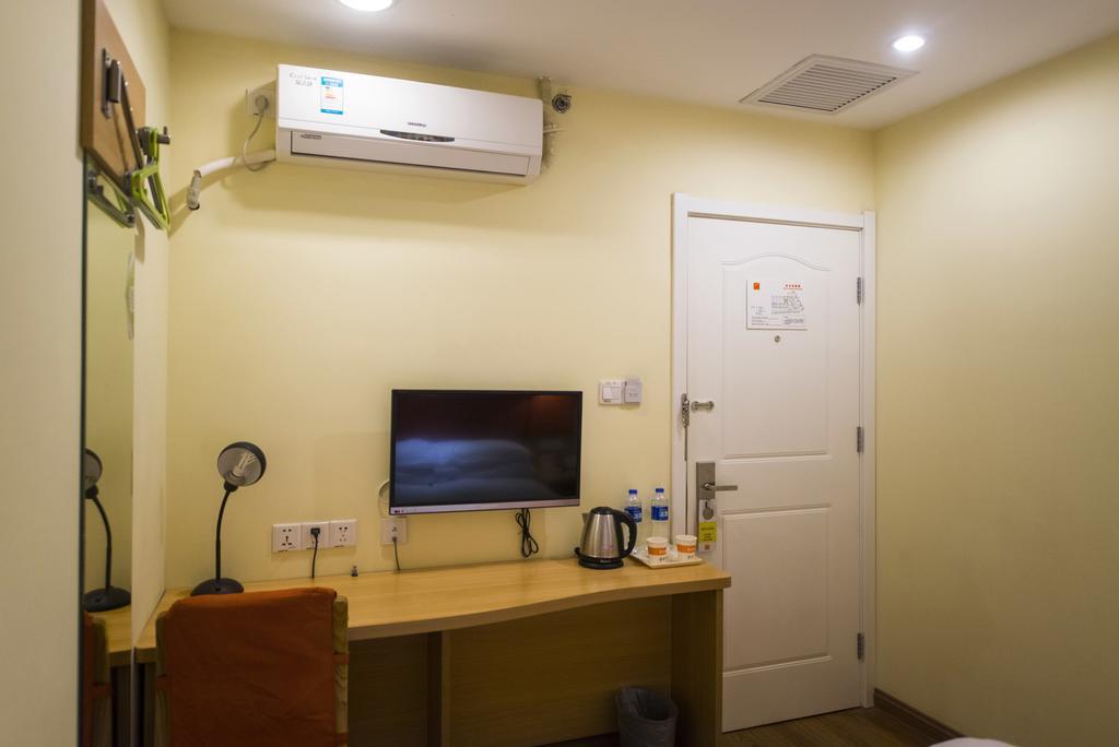 Home Inn Yichang Gezhou Dam Екстер'єр фото