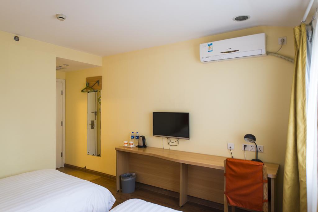 Home Inn Yichang Gezhou Dam Екстер'єр фото